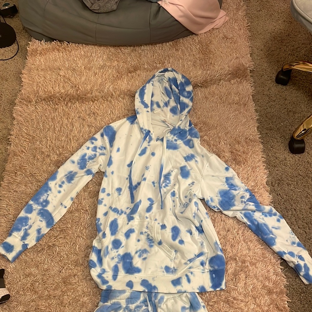 Jane and Delaney hoodie and sweatpants set